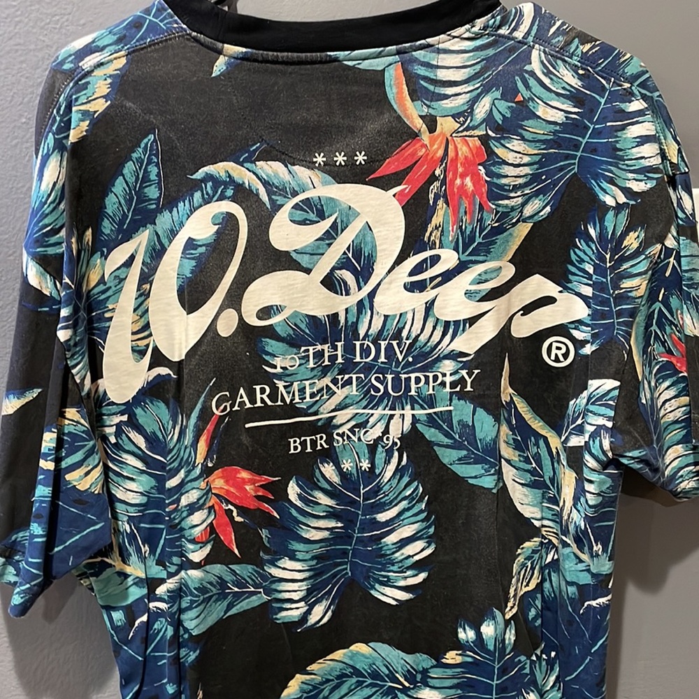10 Deep PreLoved Size Large .
